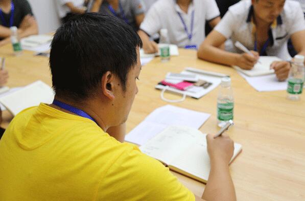 熱烈祝賀天然居第十九期營銷培訓圓滿結業 熱烈祝賀天然居第十九期營銷培訓圓滿結業